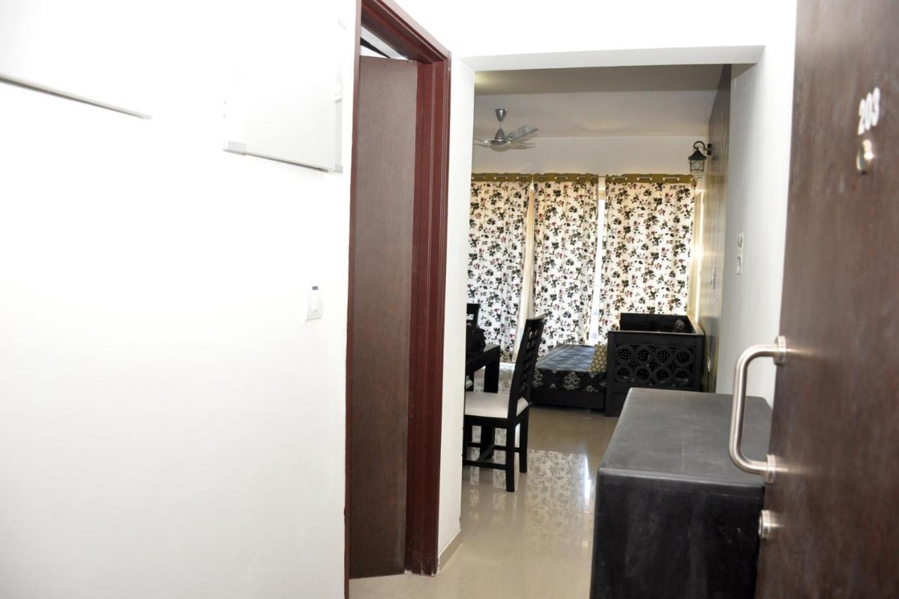 2Bhk Lake View Apartment Lavasa Eksteriør bilde