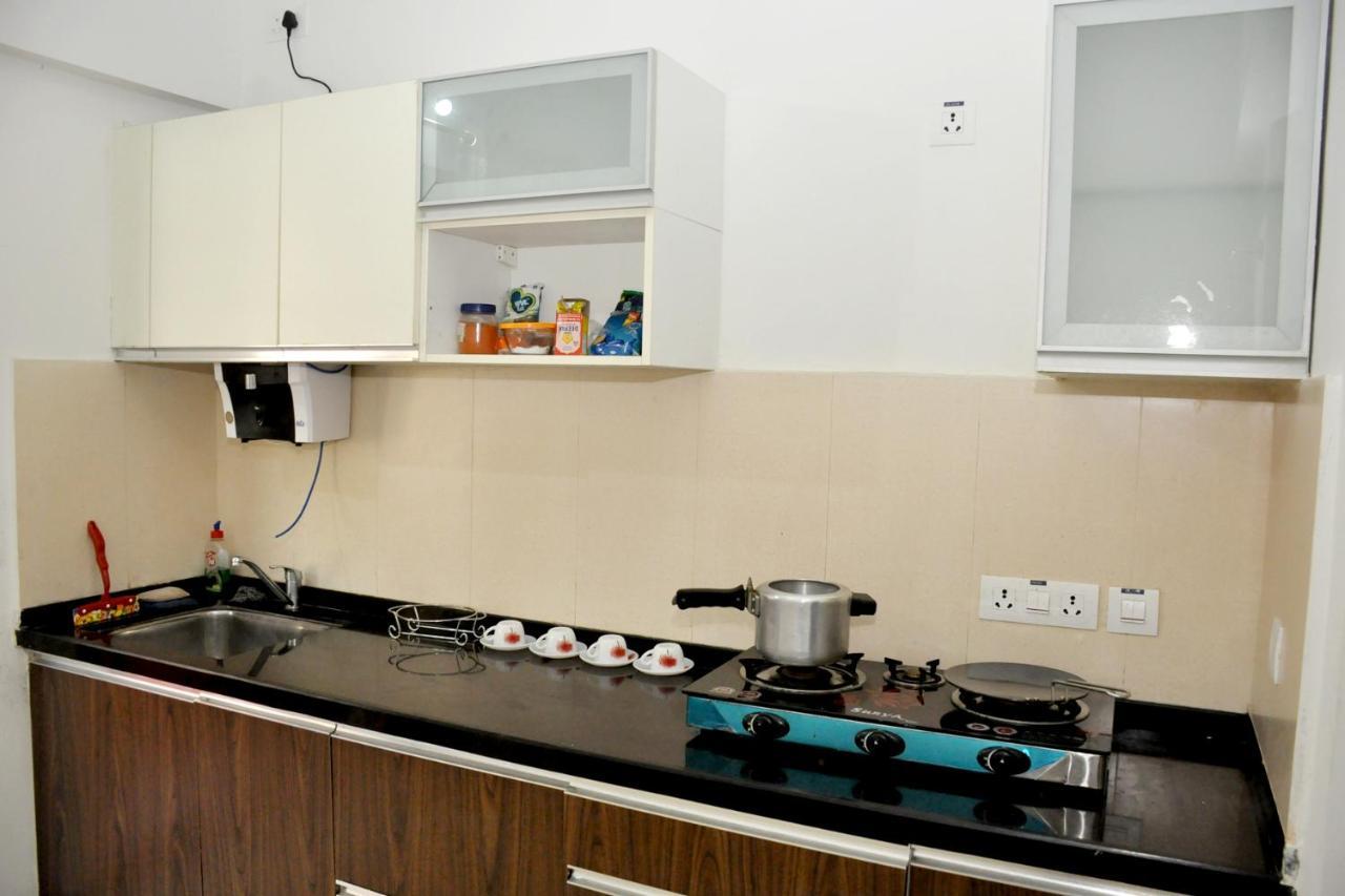 2Bhk Lake View Apartment Lavasa Eksteriør bilde