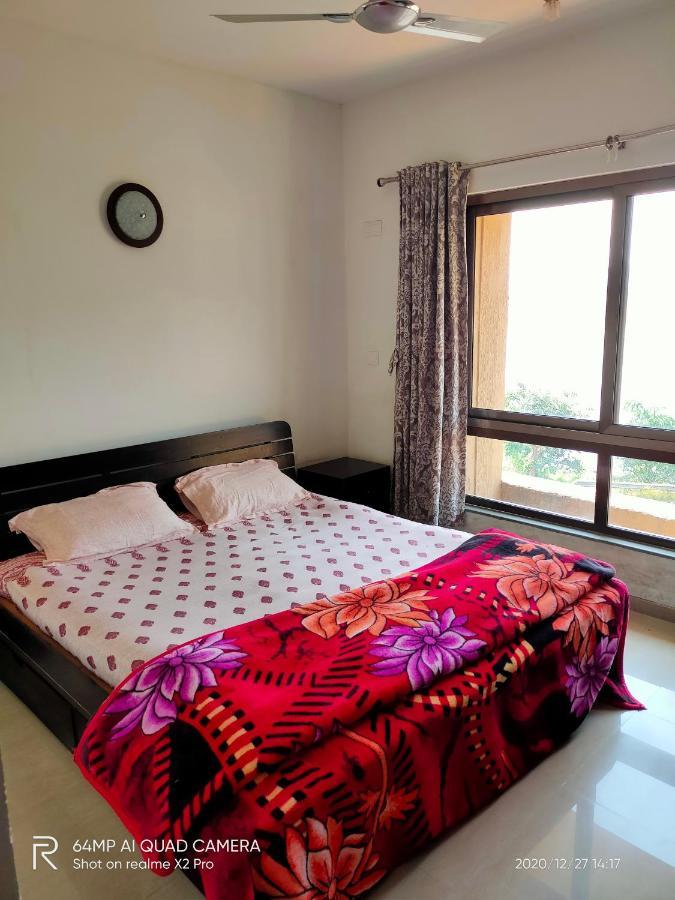 2Bhk Lake View Apartment Lavasa Eksteriør bilde