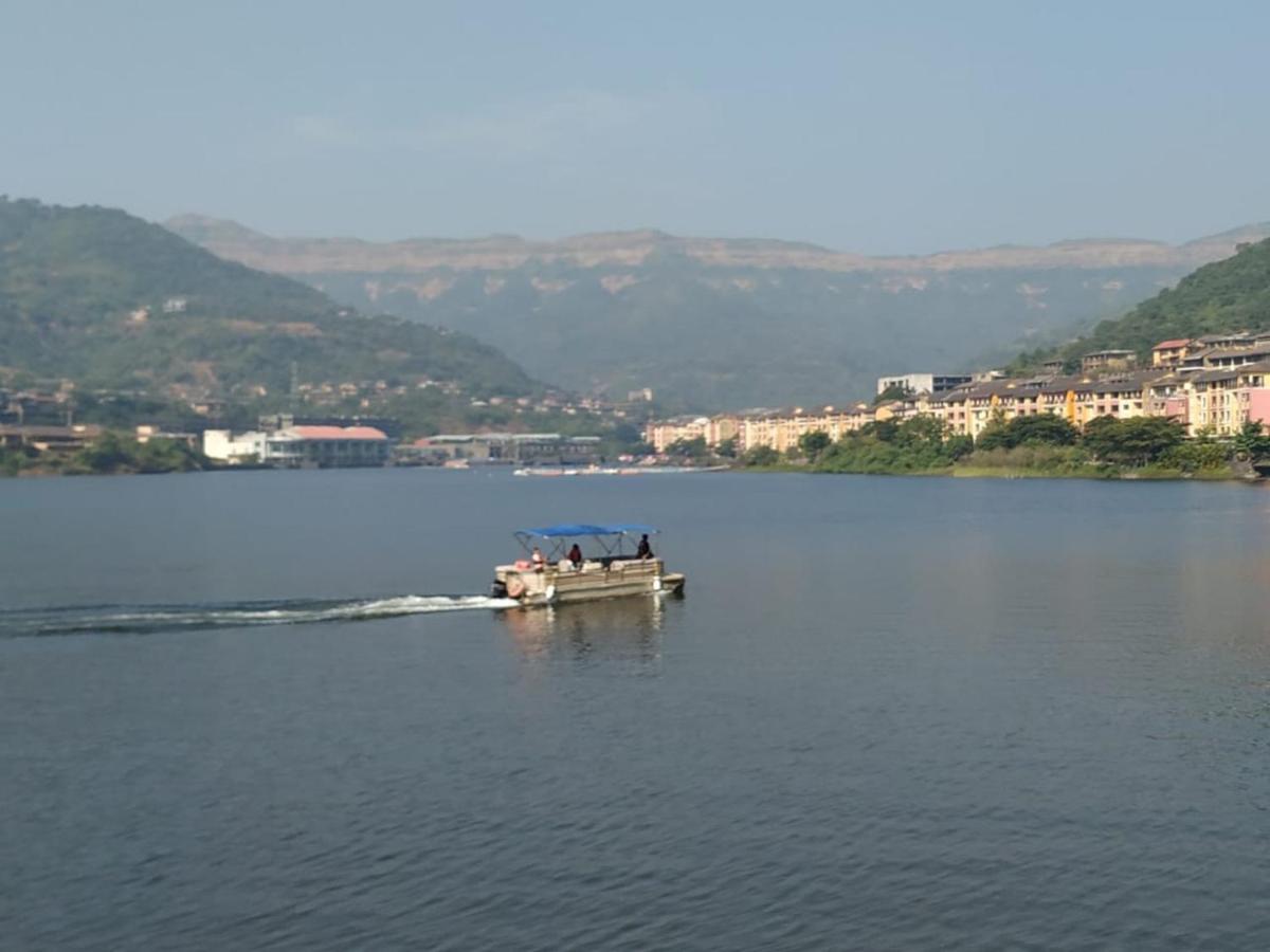 2Bhk Lake View Apartment Lavasa Eksteriør bilde